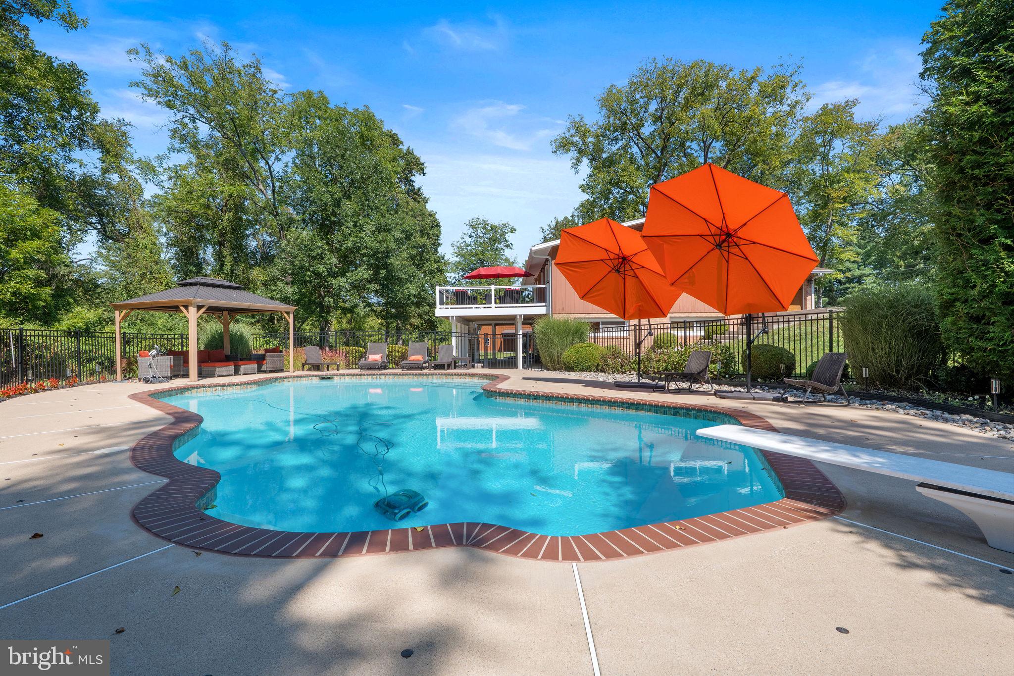 WOODSTOCK - Residential