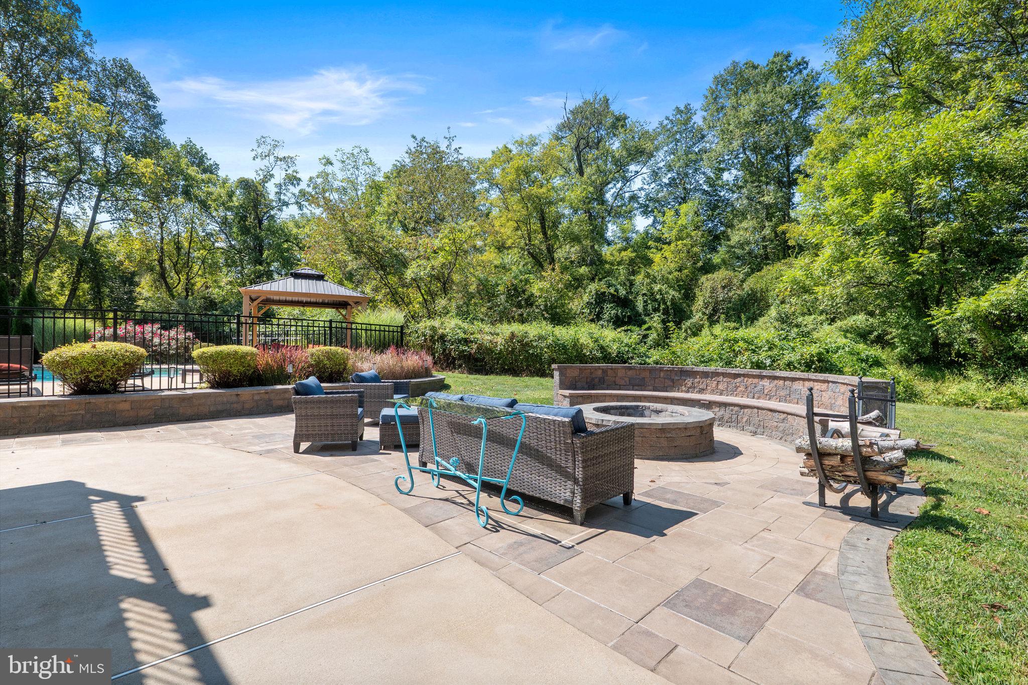 WOODSTOCK - Residential