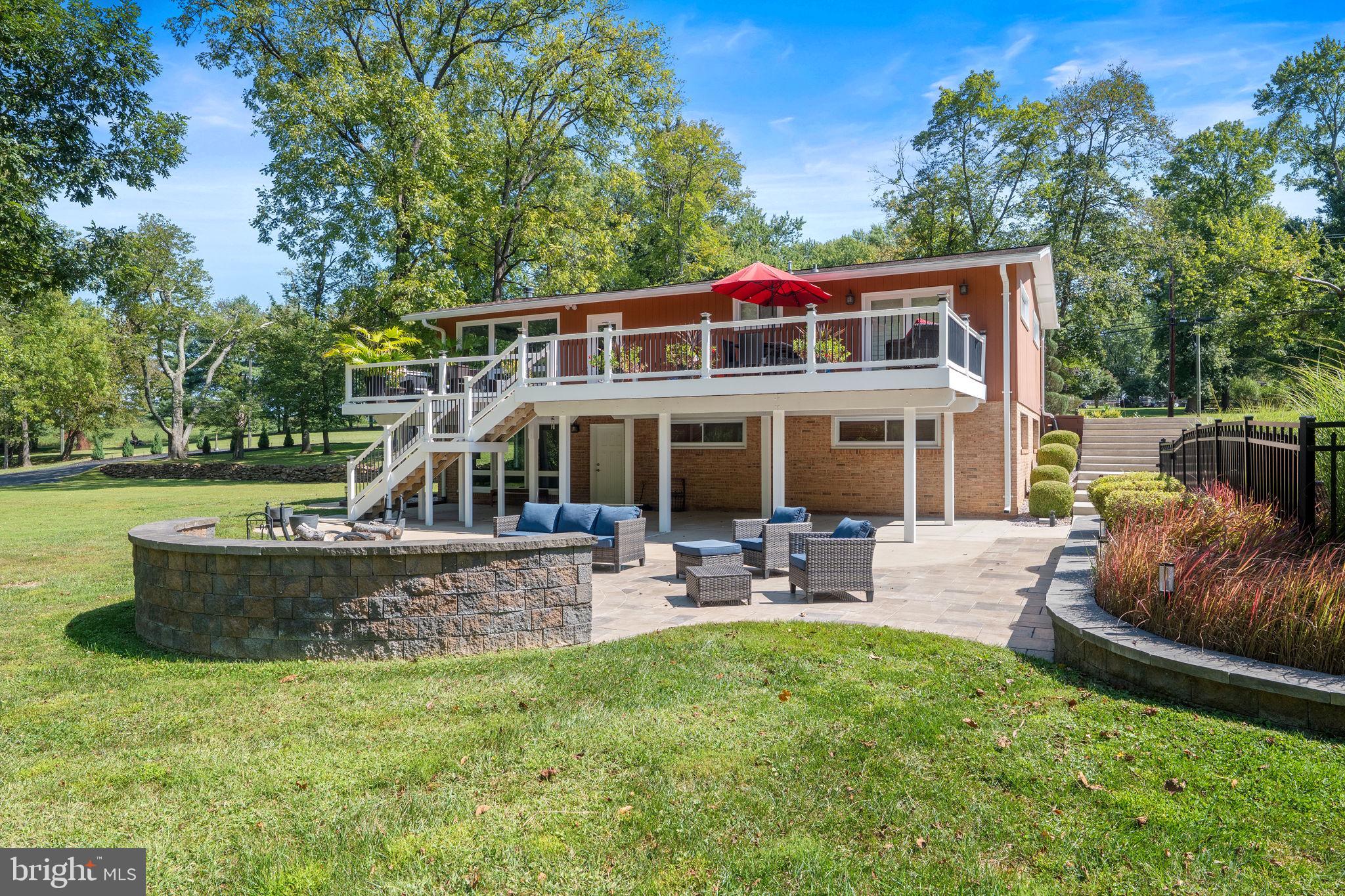 WOODSTOCK - Residential