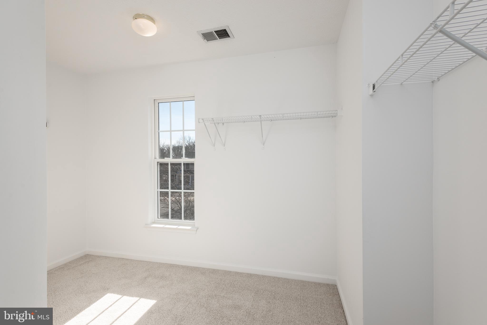 NORTH BROOK - Residential