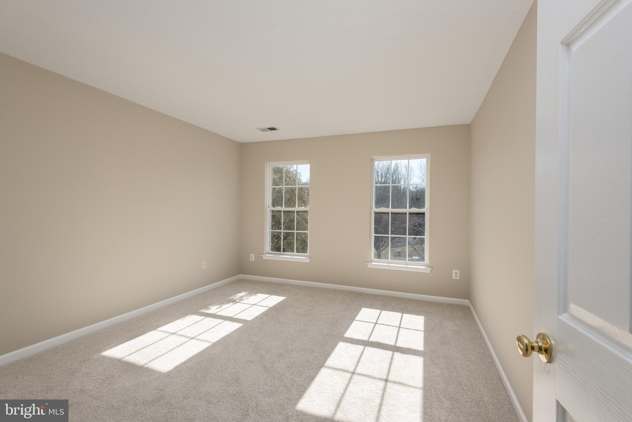 NORTH BROOK - Residential