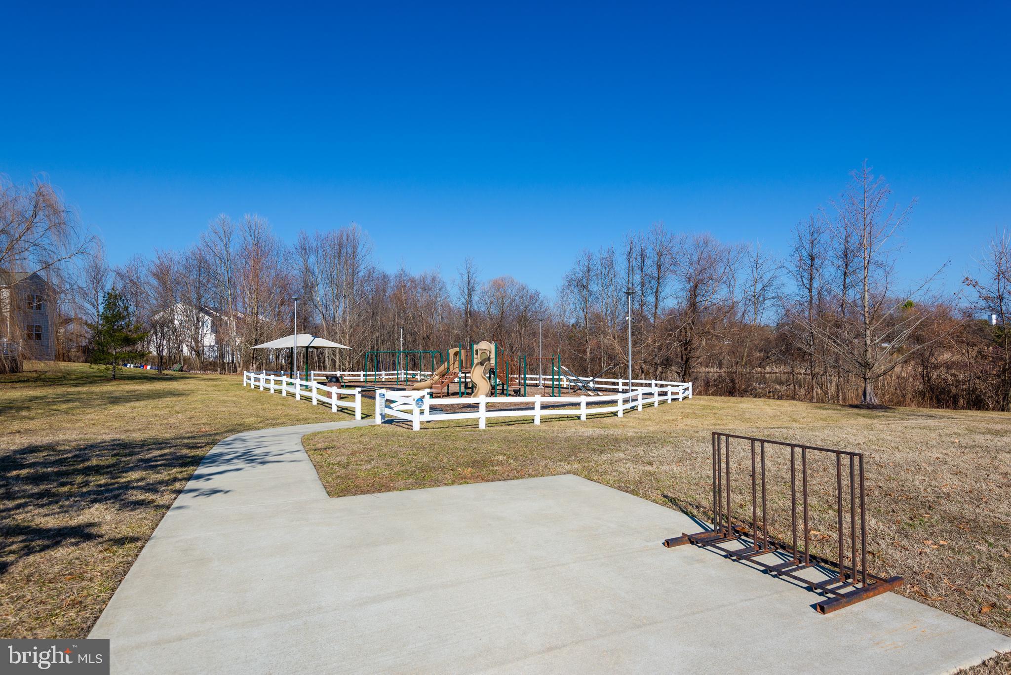 NORTH BROOK - Residential