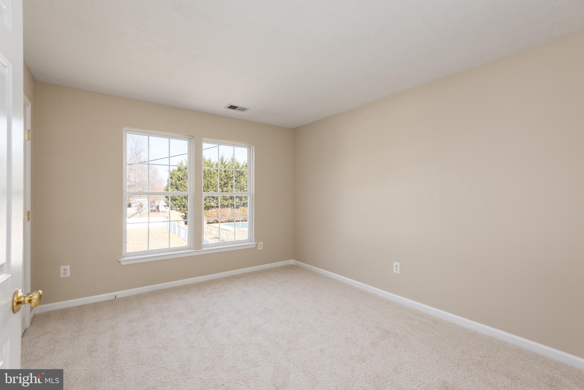 NORTH BROOK - Residential