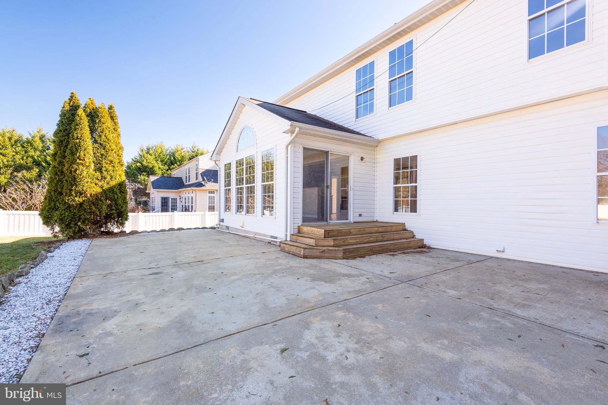 NORTH BROOK - Residential