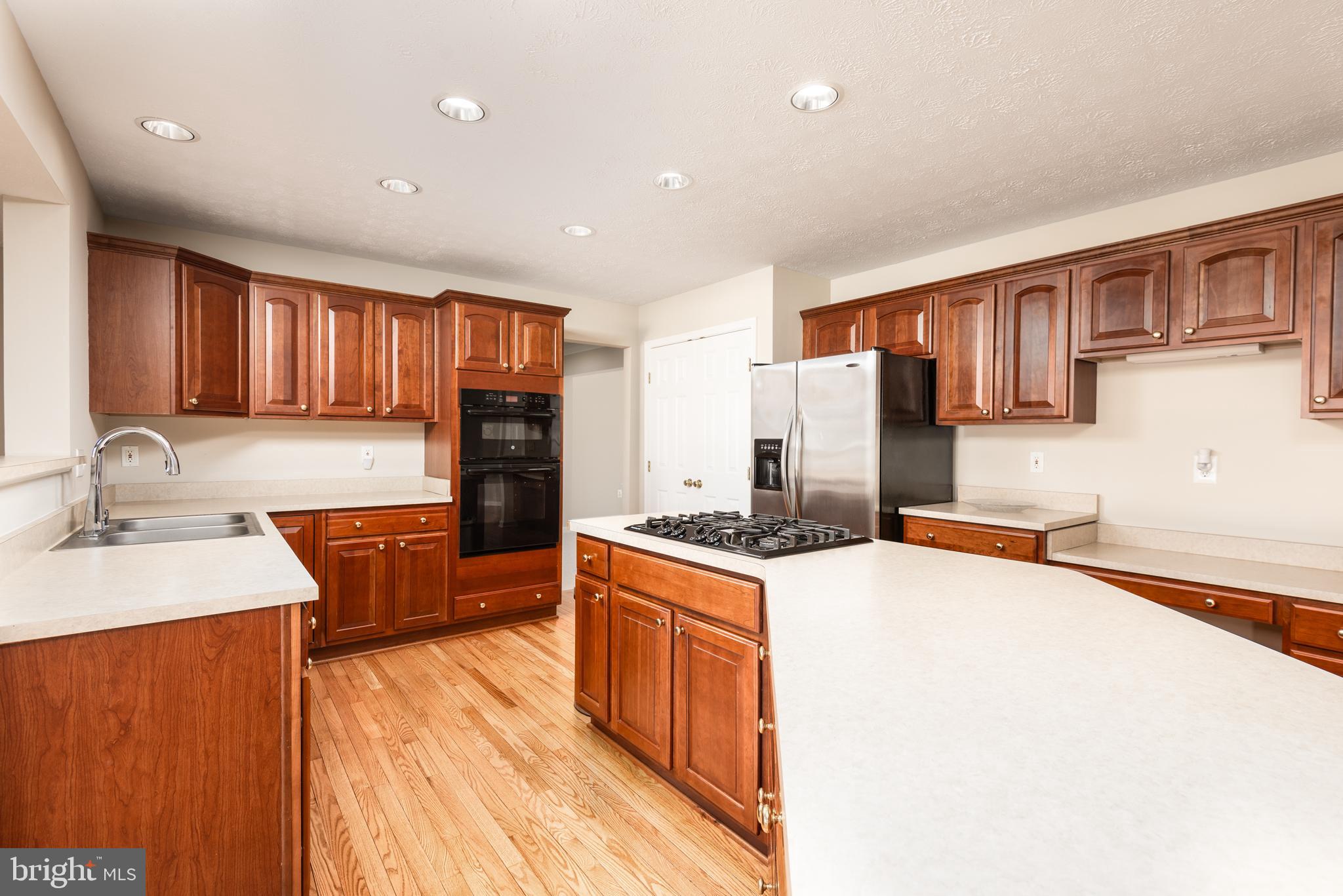 NORTH BROOK - Residential