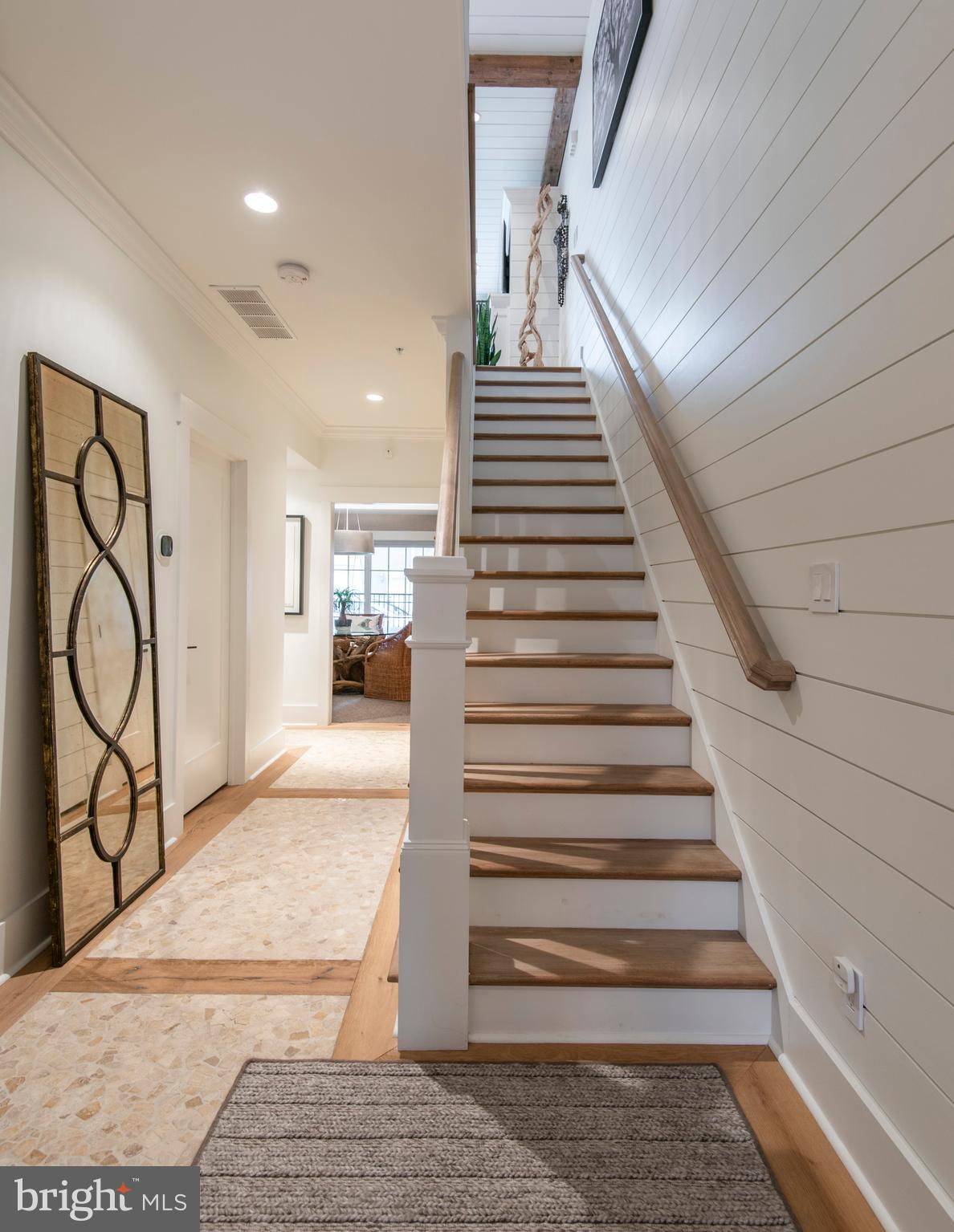 ROXBOROUGH - Residential