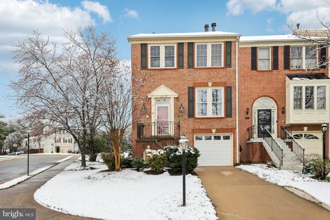 Photo of 9193 Merrybell Court, MANASSAS, VA 20110 (MLS # VAMN2010394)
