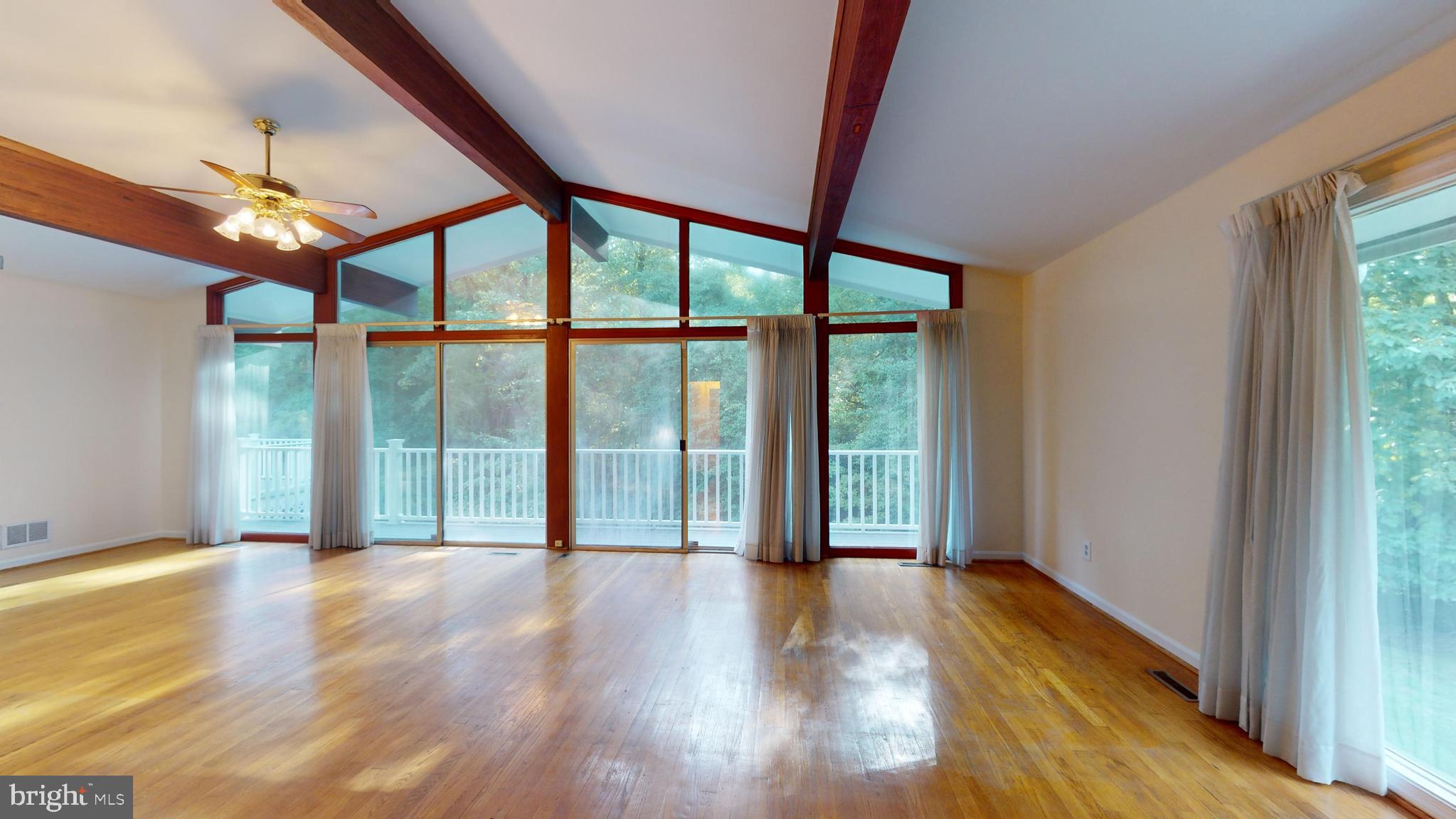 MOYAONE RESERVE - Residential