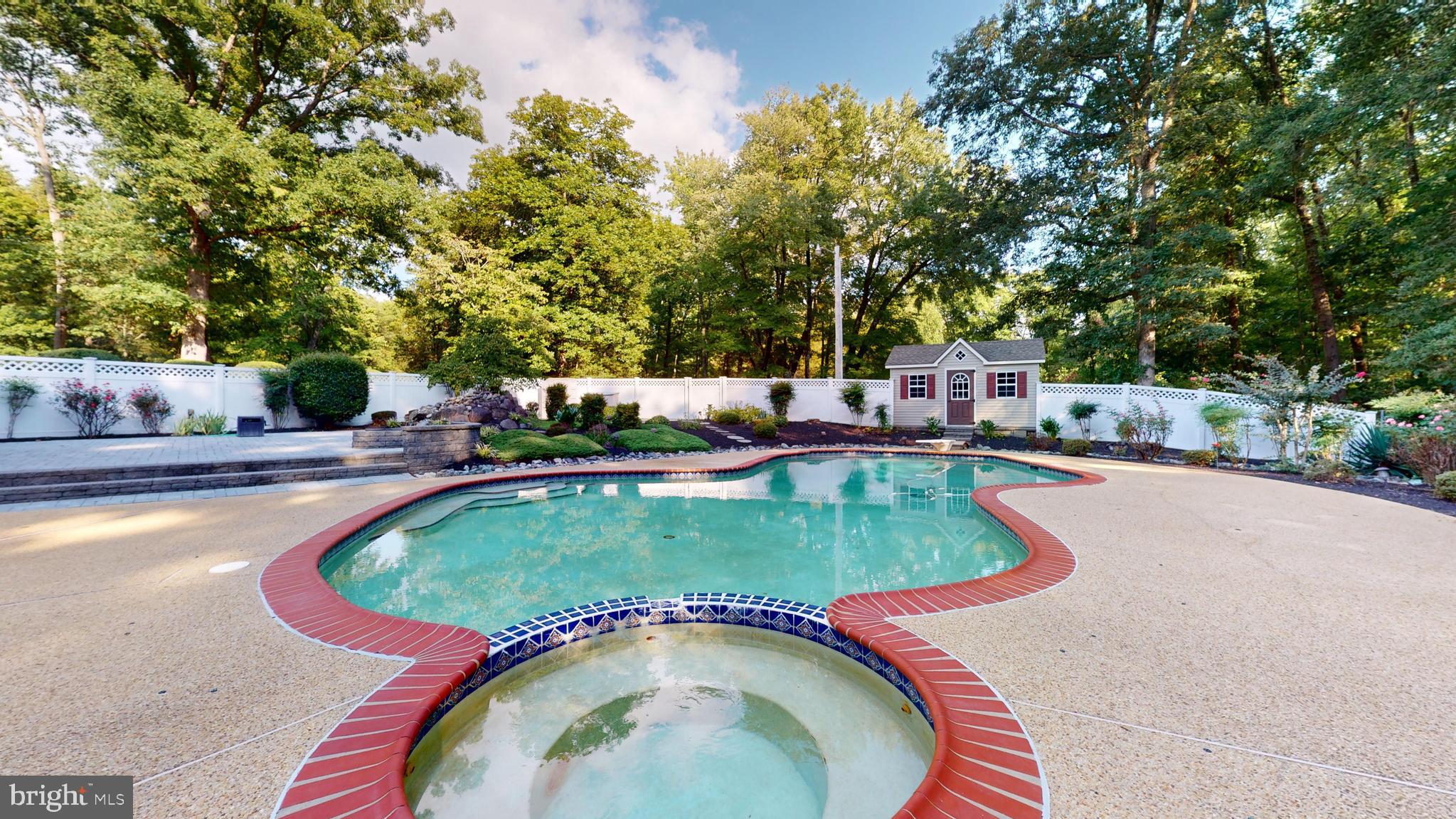 MOYAONE RESERVE - Residential