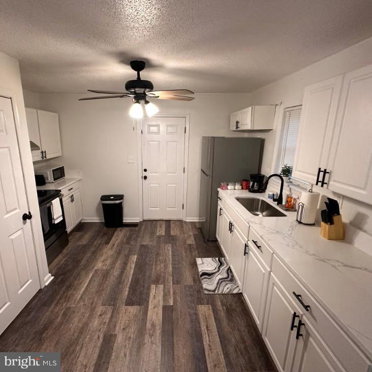 6130 CATCHPENNY ROAD