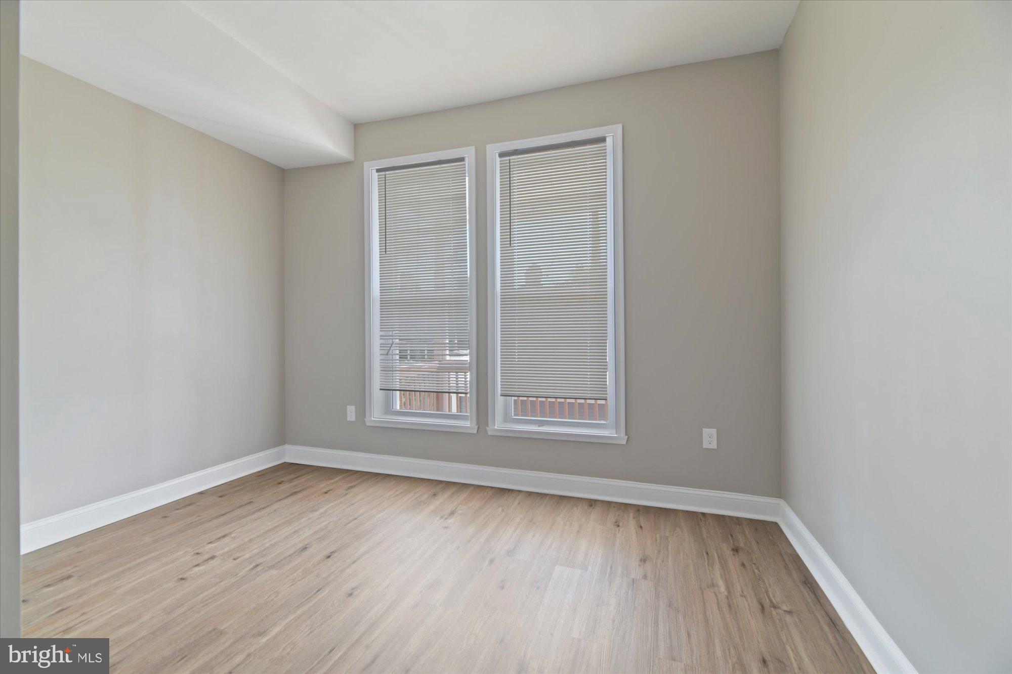 ROSEMONT - Residential Lease