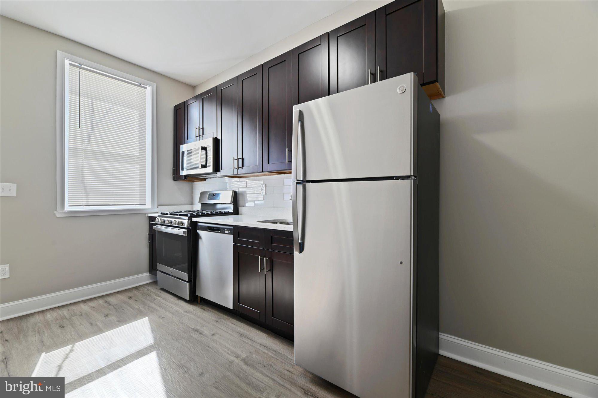 ROSEMONT - Residential Lease