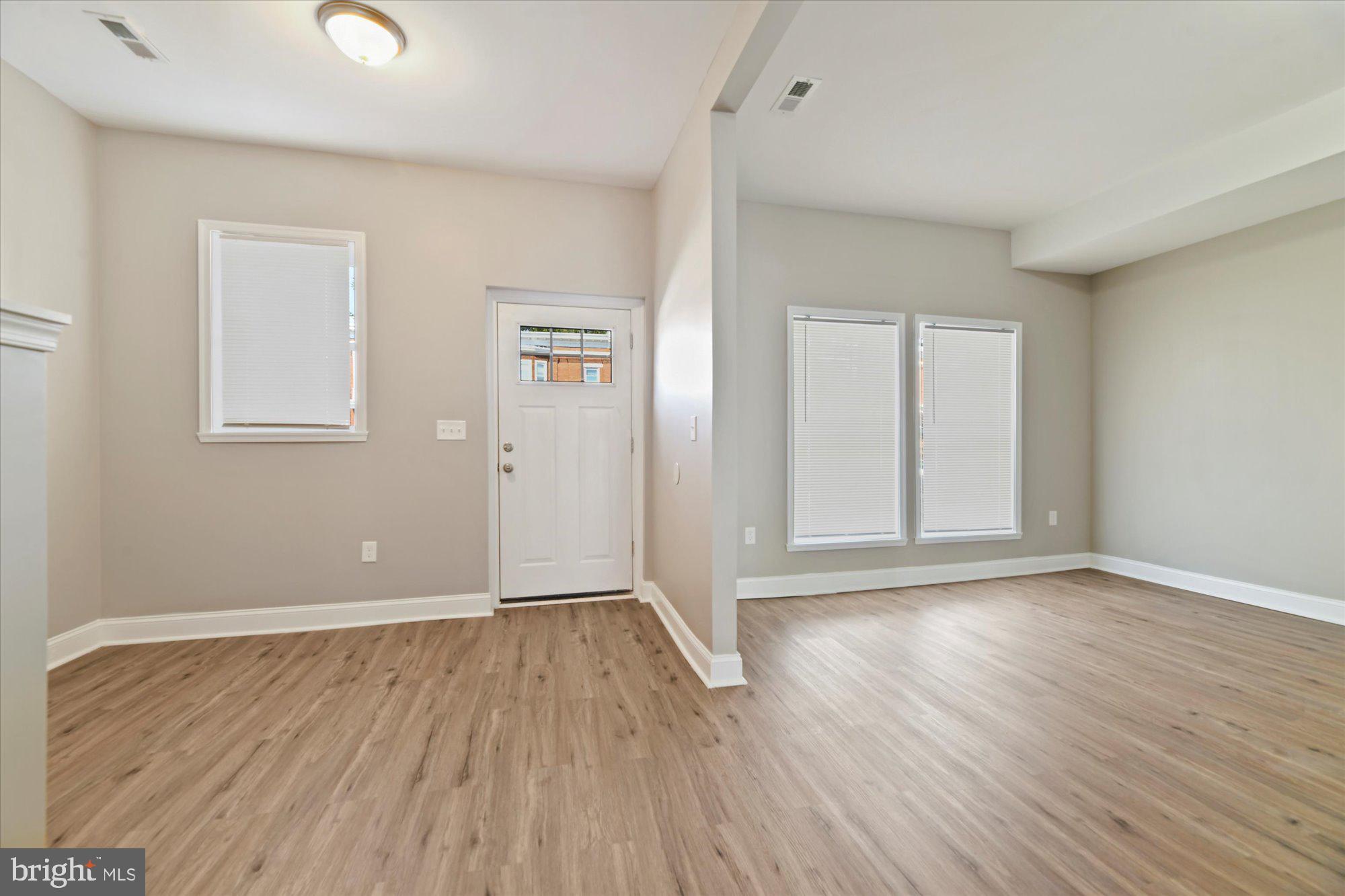 ROSEMONT - Residential Lease