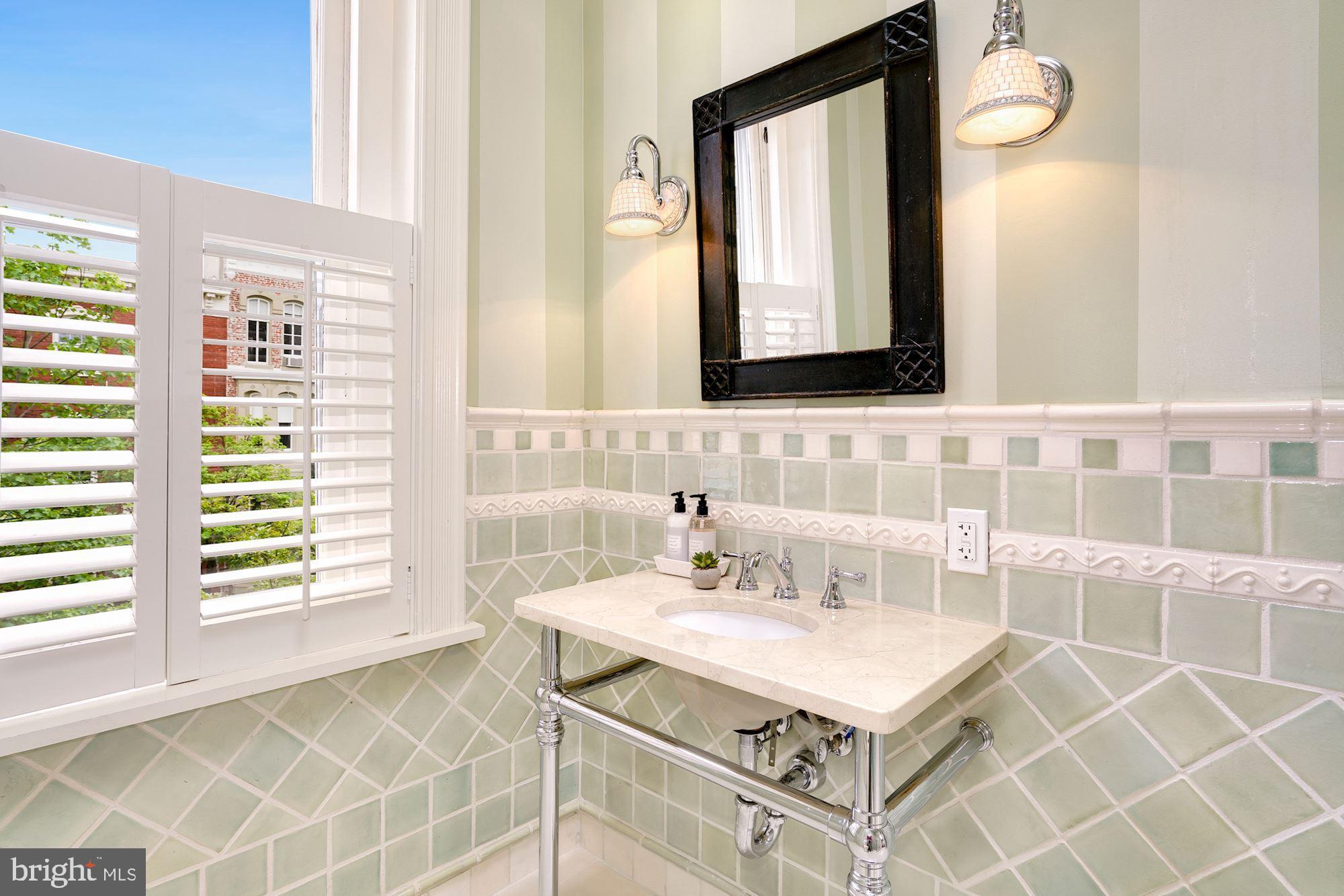 GEORGETOWN - Residential