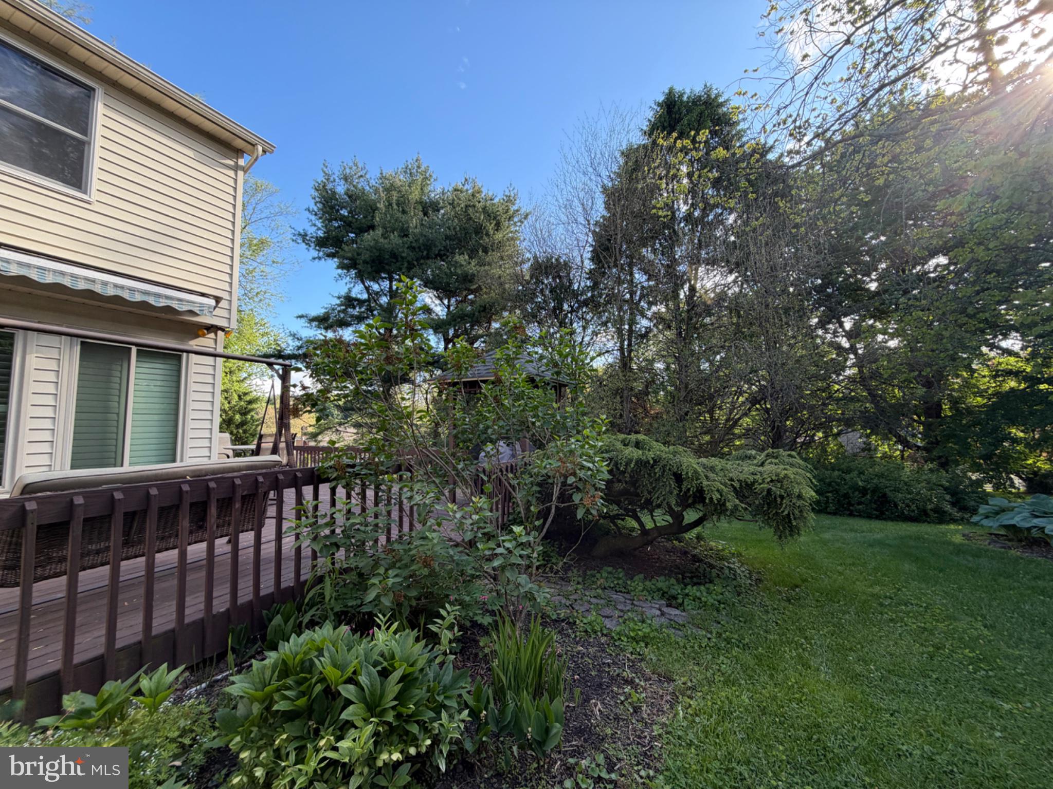 5269 MEADOWBROOK DRIVE