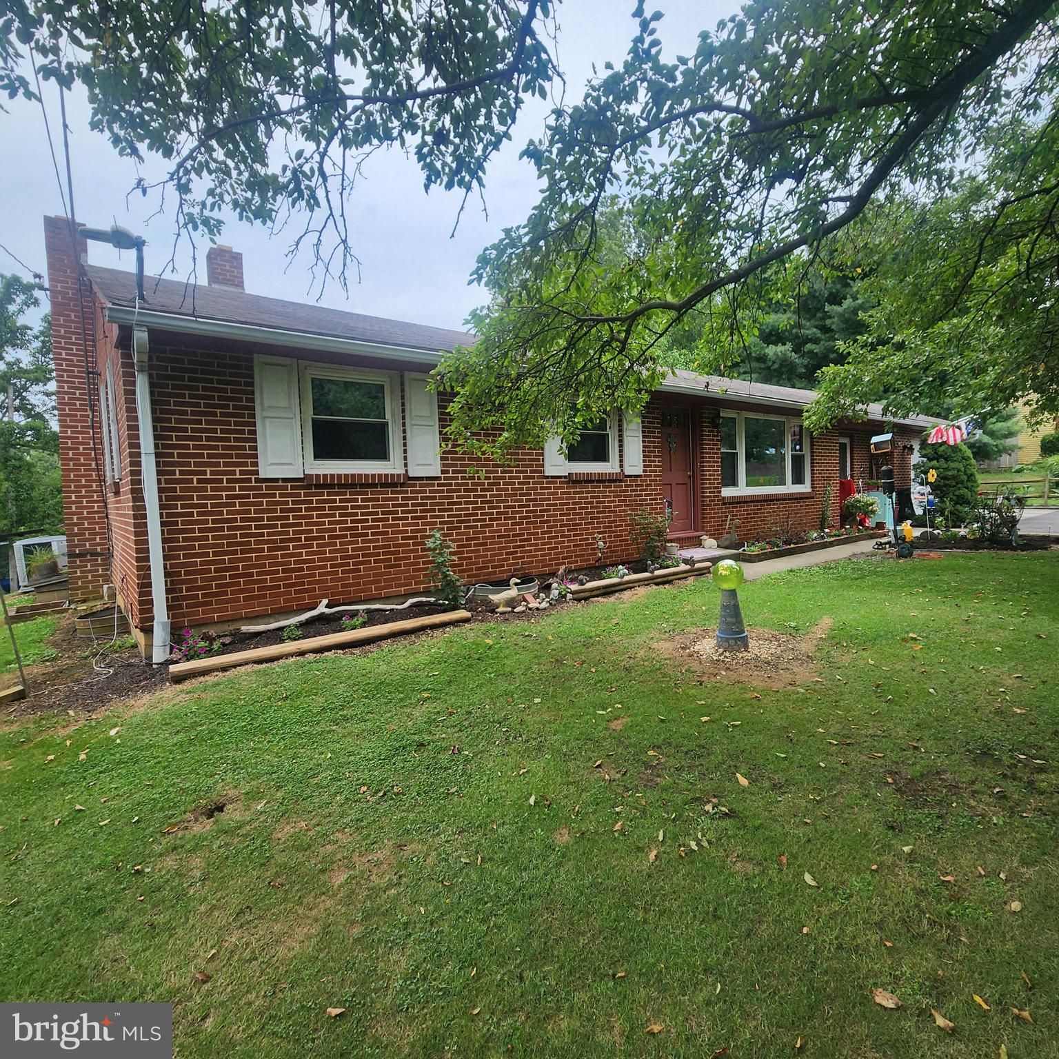 493 CRISWELL DRIVE