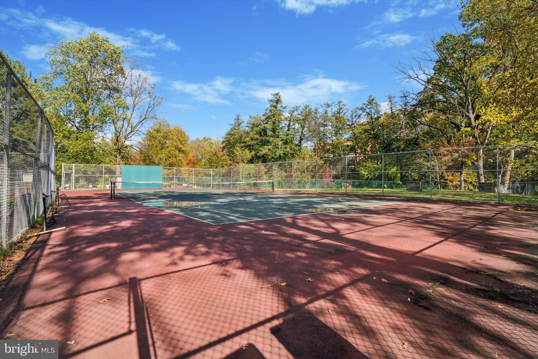 GREEN HILL - Residential