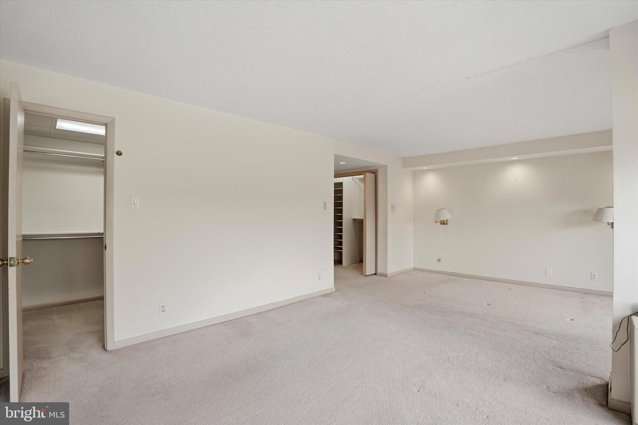 GREEN HILL - Residential