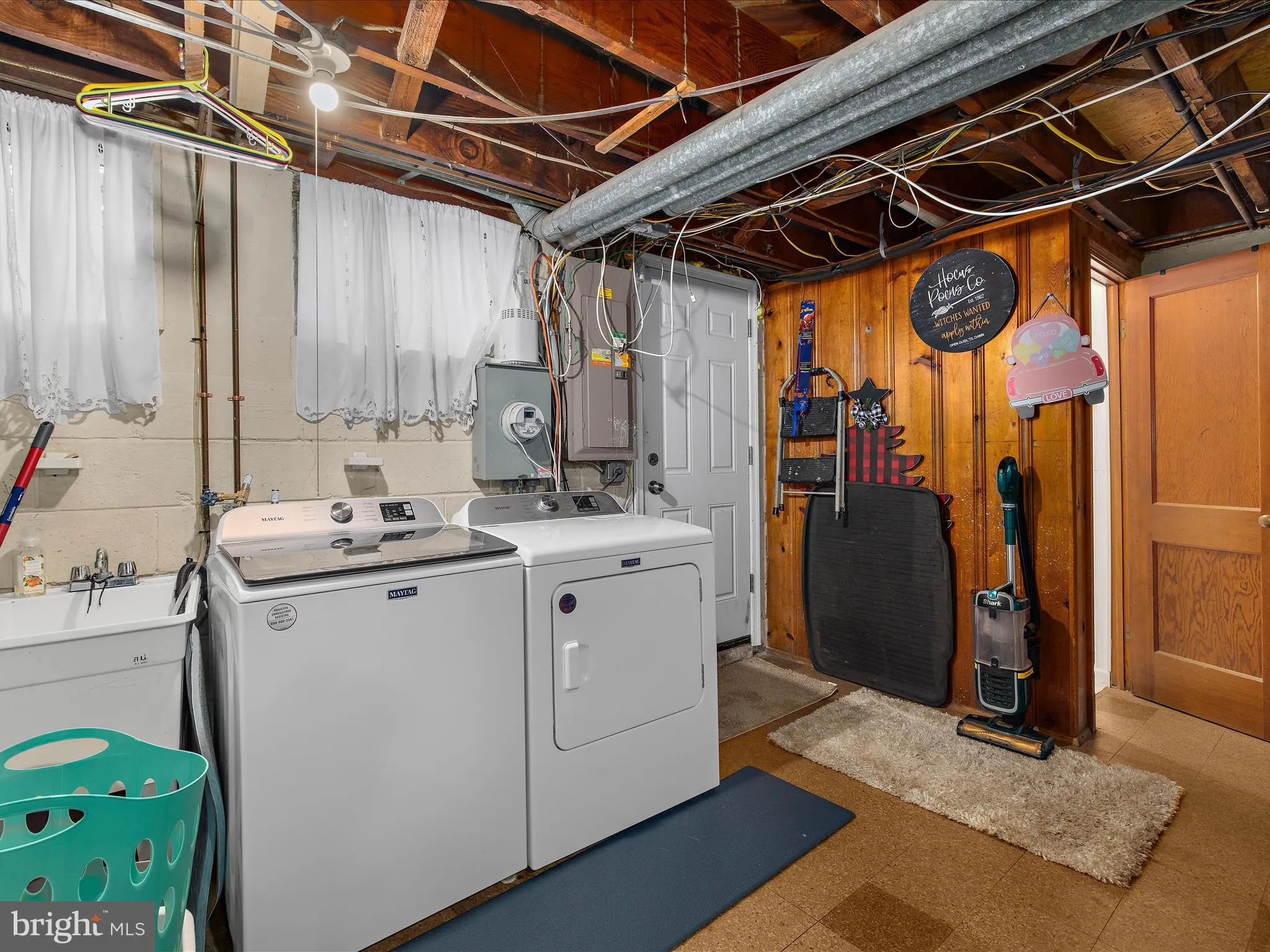 Baltimore, Maryland 21222, United States, 3 Bedrooms Bedrooms, ,2 BathroomsBathrooms,Residential,Active,129372