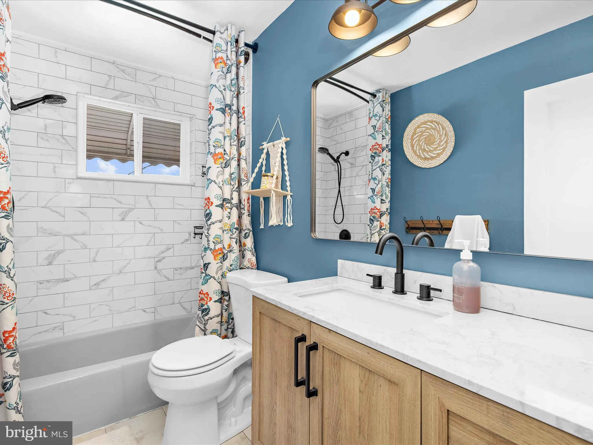 Baltimore, Maryland 21222, United States, 3 Bedrooms Bedrooms, ,2 BathroomsBathrooms,Residential,Active,129372