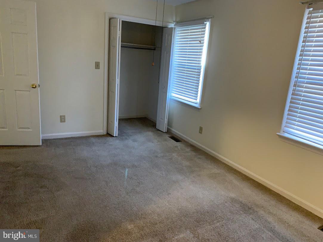 OLDE GREENWICH - Residential Lease