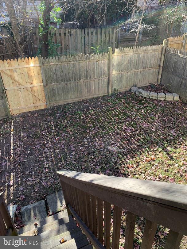 OLDE GREENWICH - Residential Lease