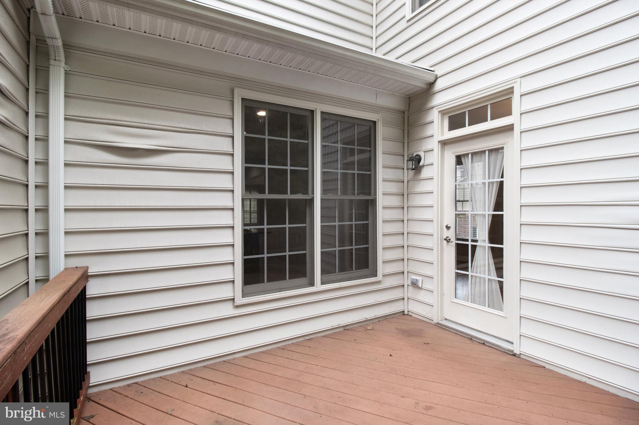 LORTON VALLEY NORTH - Residential Lease