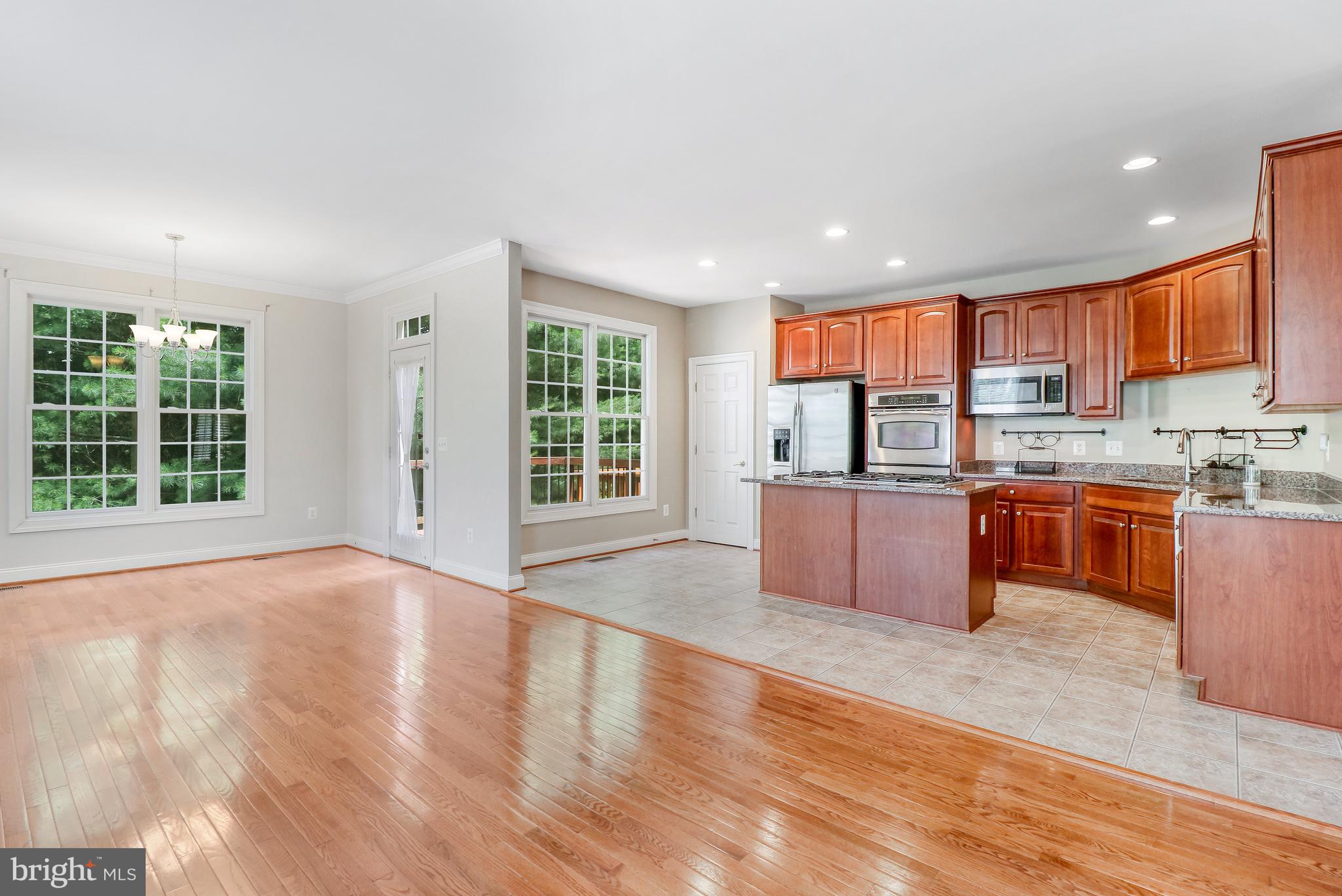 LORTON VALLEY NORTH - Residential Lease