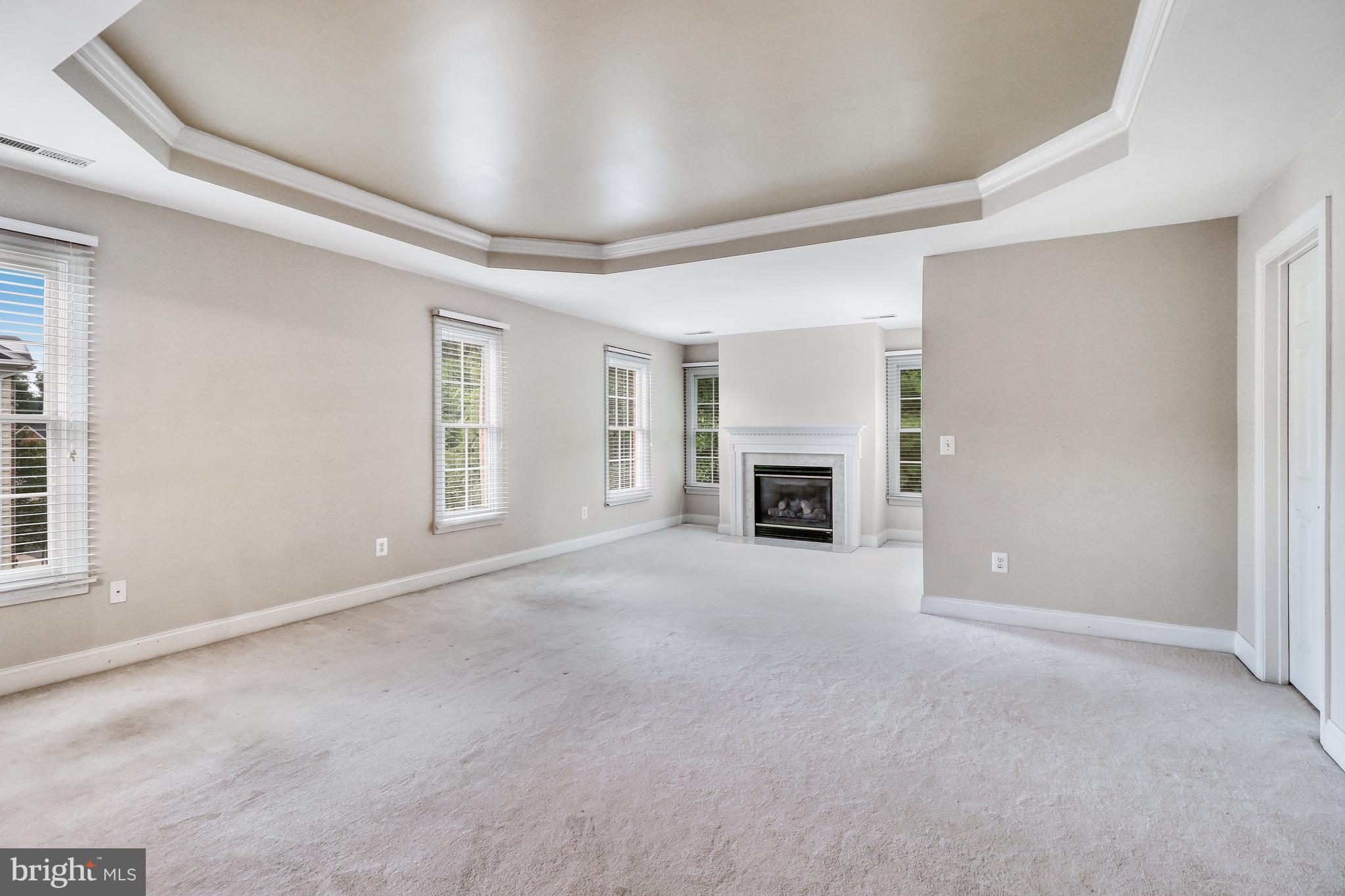 LORTON VALLEY NORTH - Residential Lease