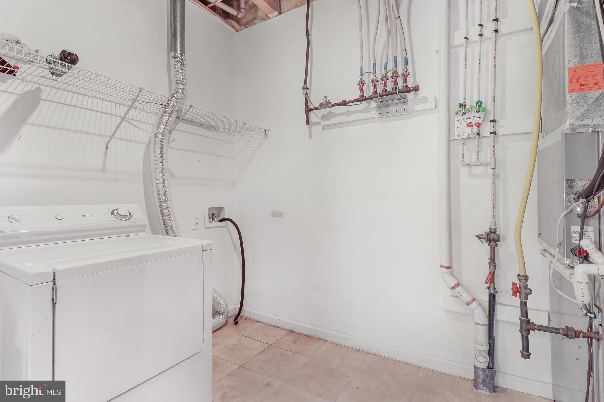 LORTON VALLEY NORTH - Residential Lease