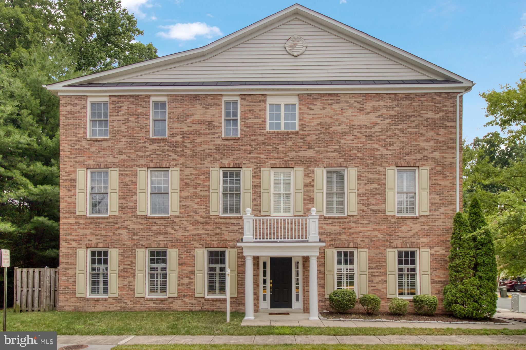 LORTON VALLEY NORTH - Residential Lease