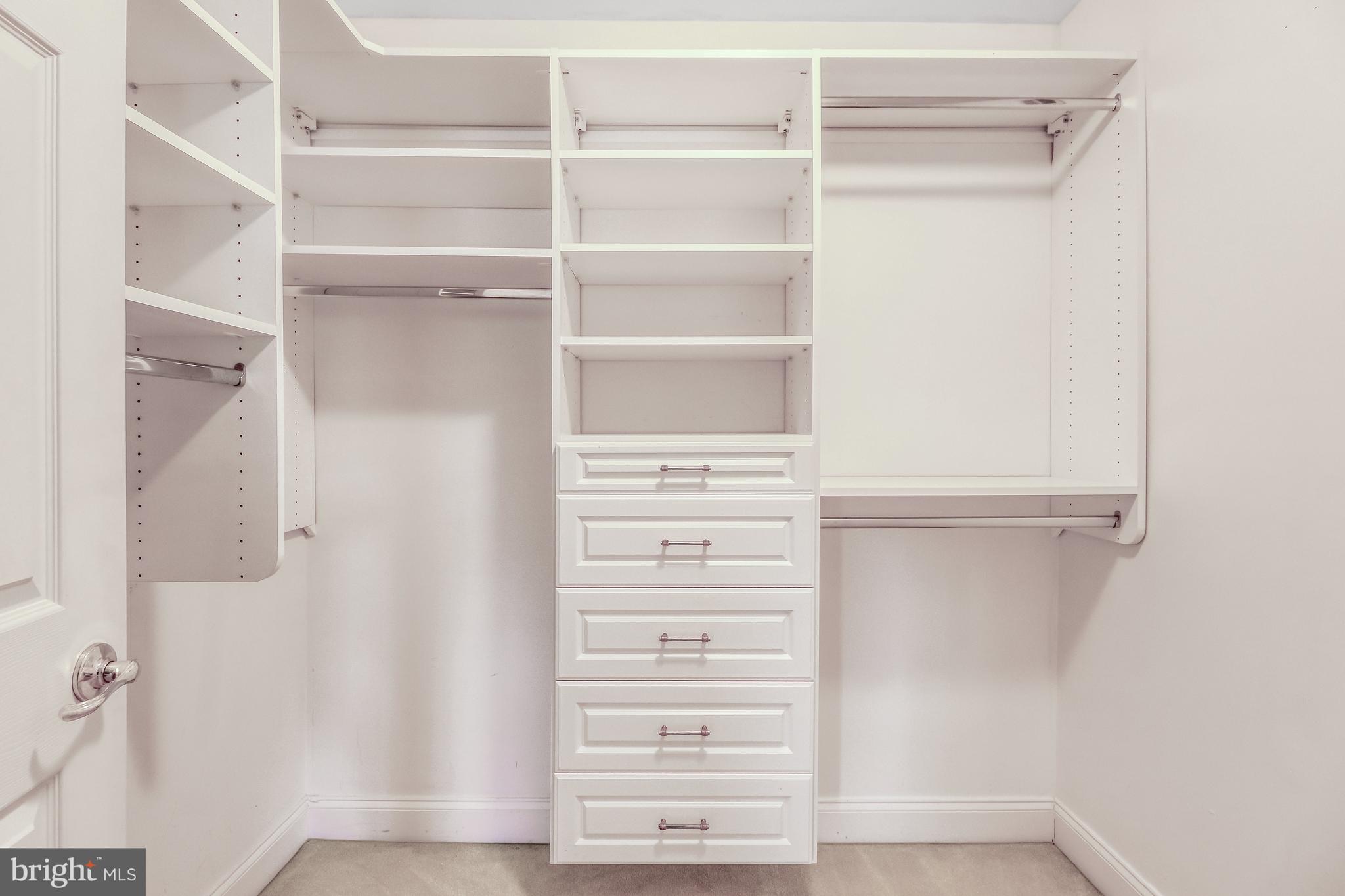 LORTON VALLEY NORTH - Residential Lease