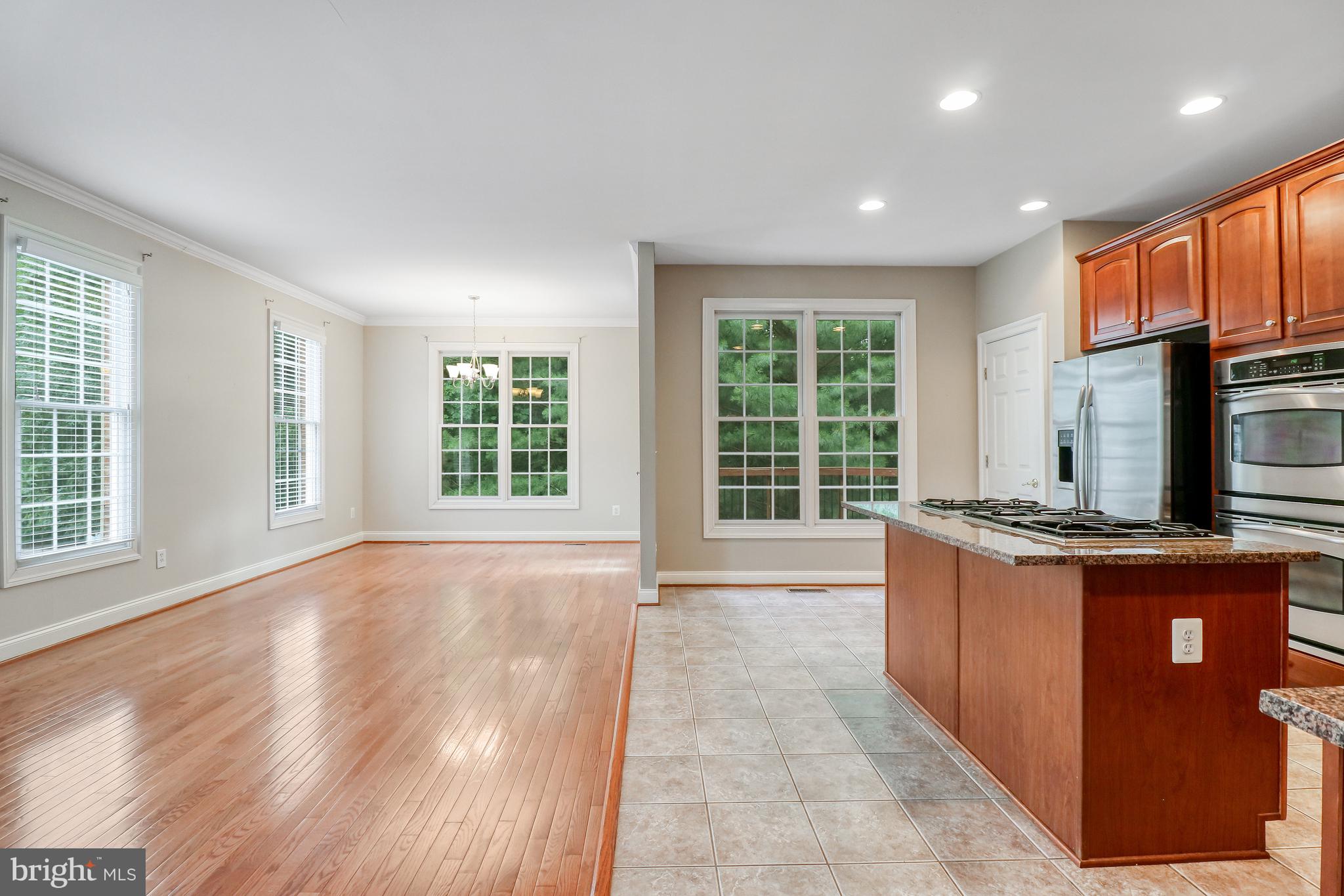 LORTON VALLEY NORTH - Residential Lease