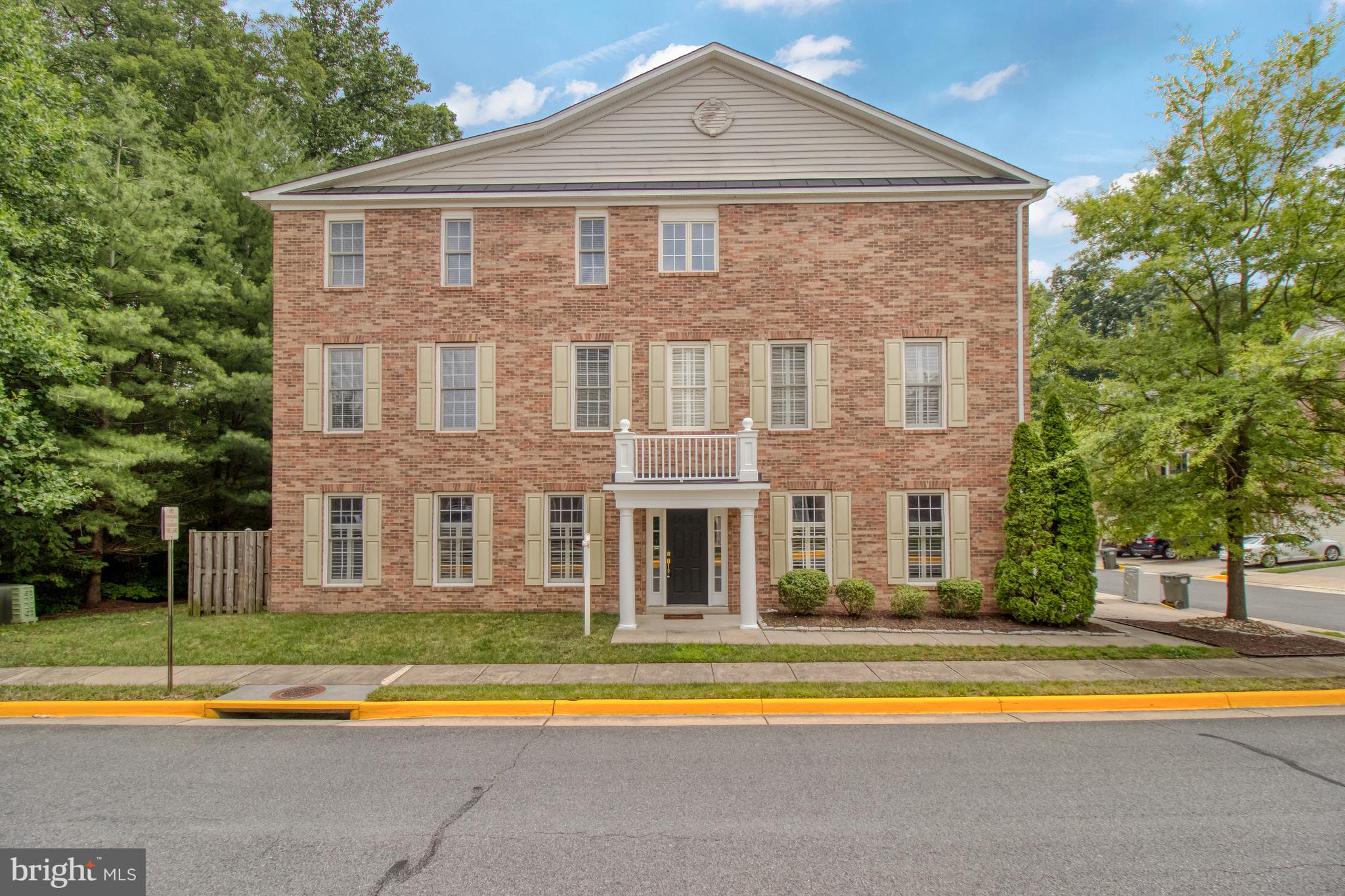 LORTON VALLEY NORTH - Residential Lease