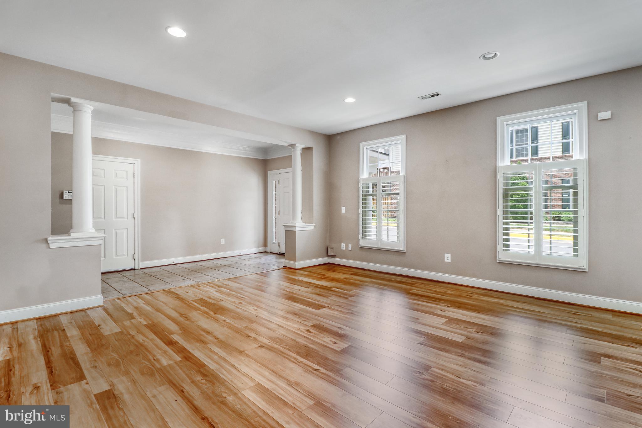 LORTON VALLEY NORTH - Residential Lease