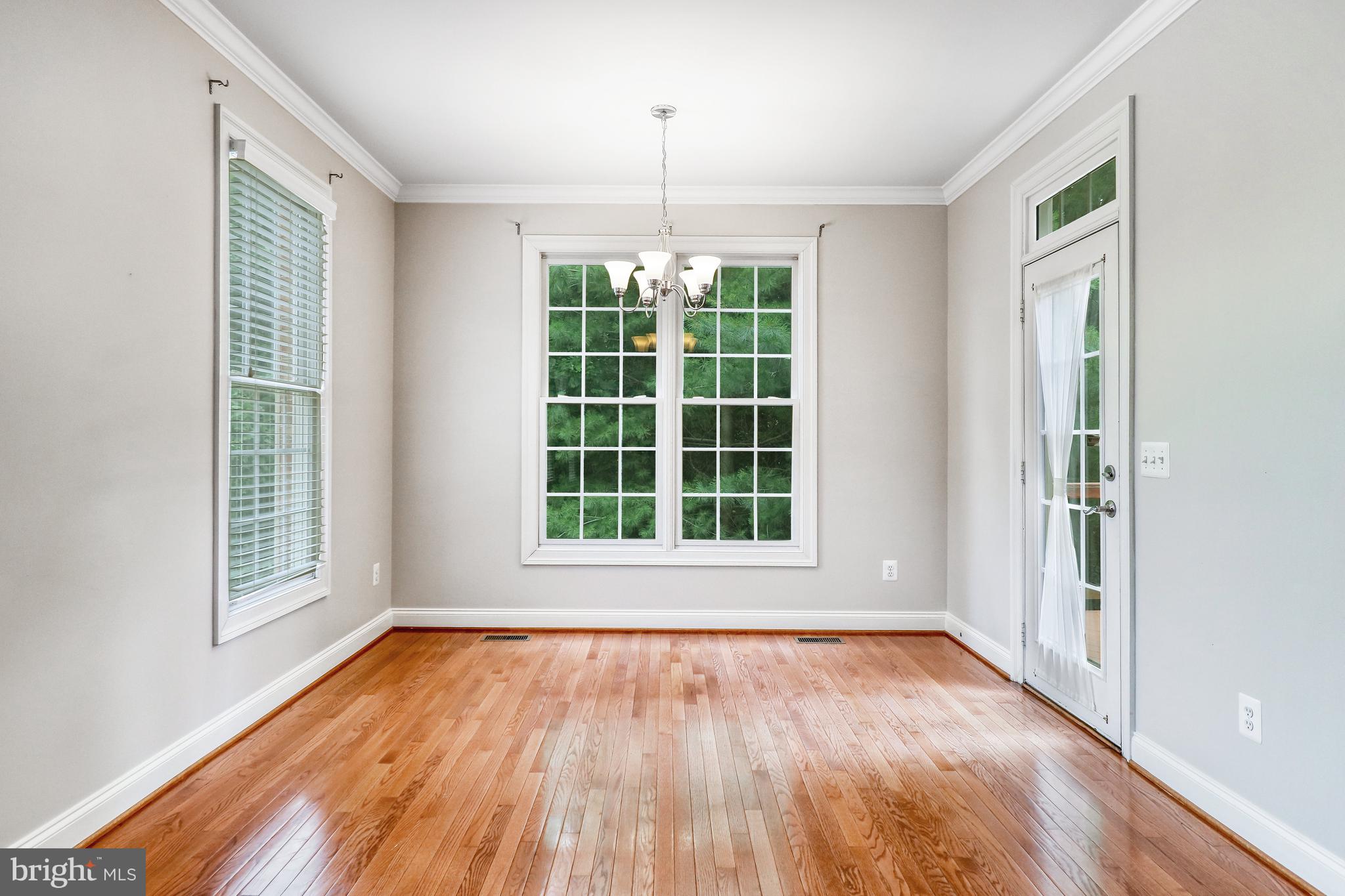 LORTON VALLEY NORTH - Residential Lease