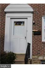 CASTOR GARDENS - Residential Lease