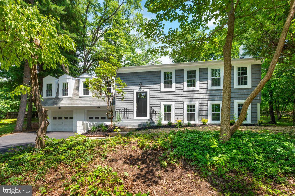 WELCOME to this beautiful renovated 5-bedroom and 4 bathroom home with a large backyard and Prime location that offers comfort, space and convenience. Located in the Village of Wilde Lake a desirable golf course community in Columbia and just a stone's throw away from Centennial park. Upon entering you are greeted with an amazing open floor plan offering 4 bedrooms on the main floor, dining room, living room and kitchen. The lower level offers a 5th bedroom/home office and a large family room with electric fireplace that offer up to 5,000 BTU of heat. This Amazing home has been renovated with all new windows, siding, exterior doors, heating/cooling system, floors throughout, kitchen cabinets, appliances, light fixtures, ceiling fans and so much more. Don't miss this opportunity to live so close to everything.