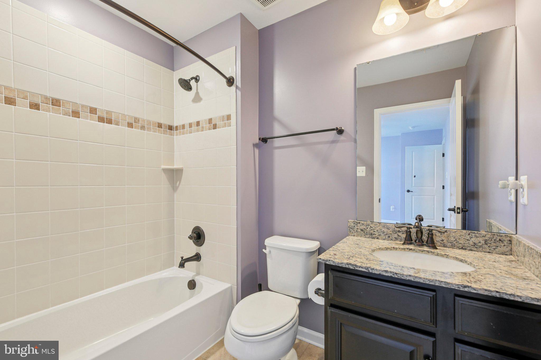 OAKDALE VILLAGE - Residential