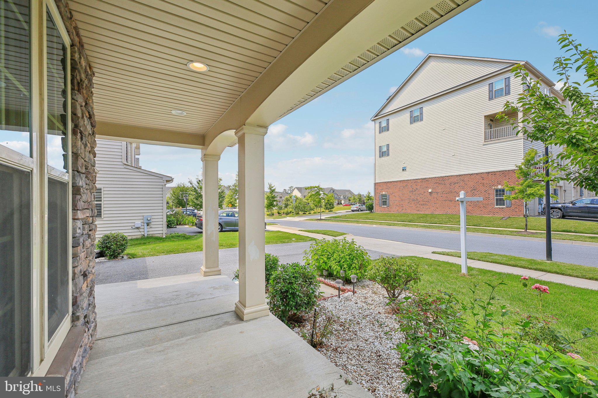 OAKDALE VILLAGE - Residential