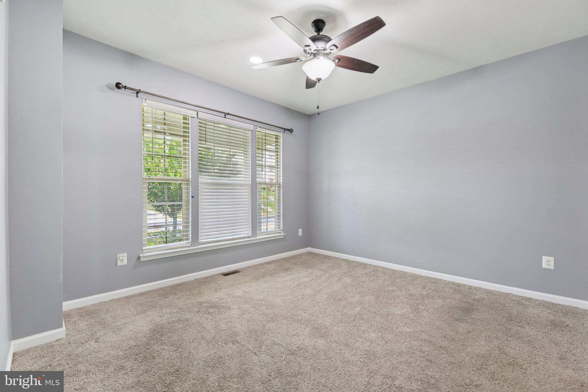 OAKDALE VILLAGE - Residential