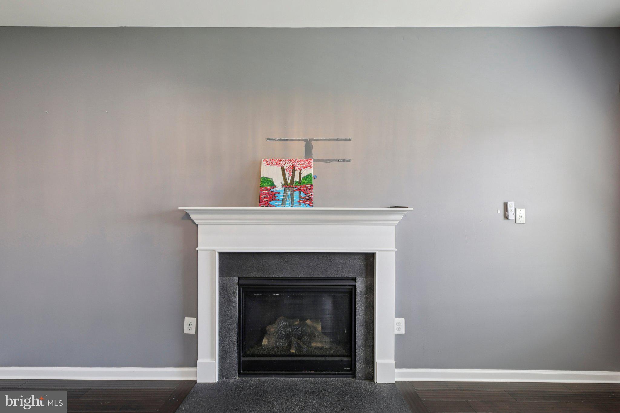 OAKDALE VILLAGE - Residential