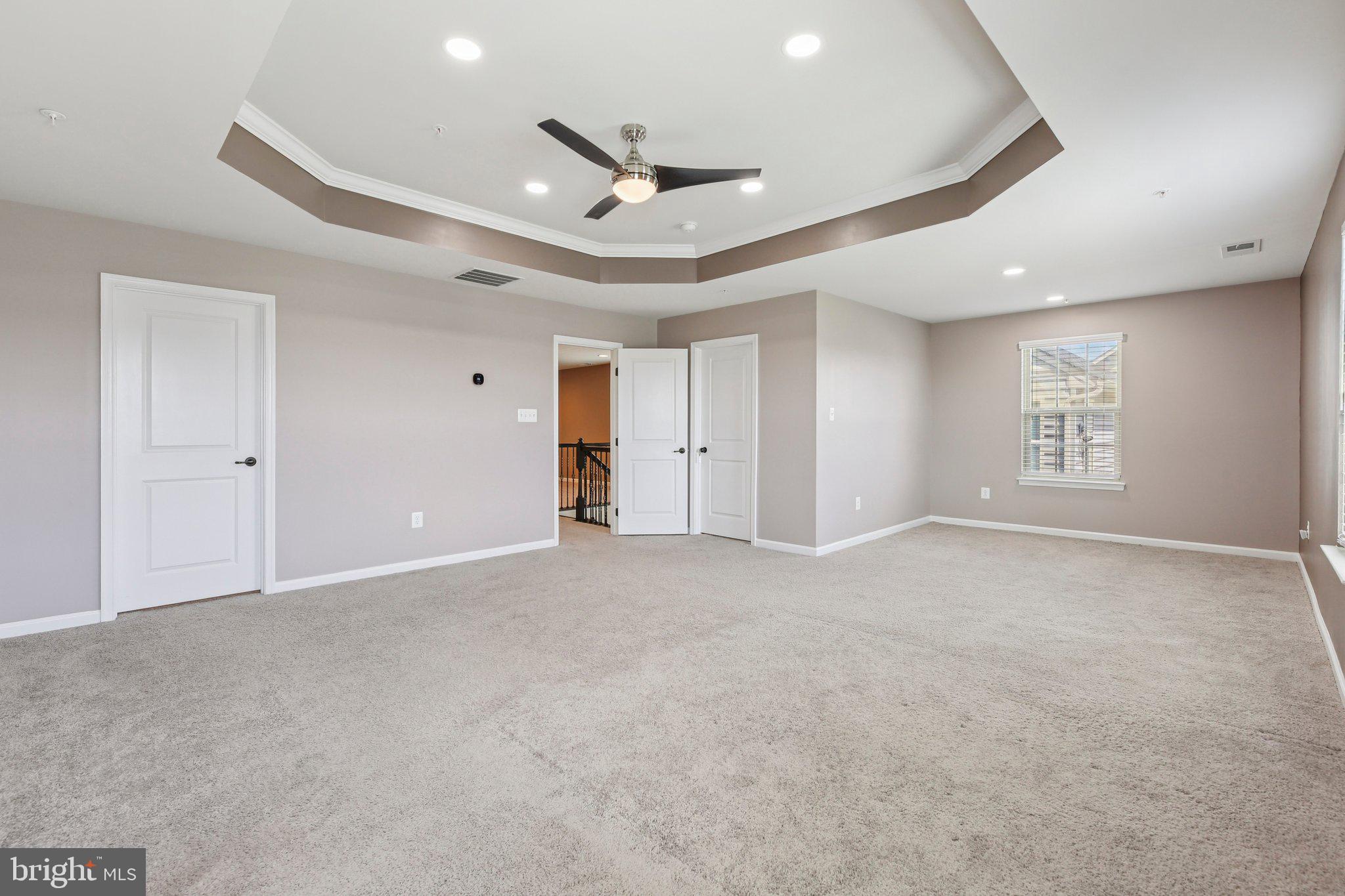 OAKDALE VILLAGE - Residential