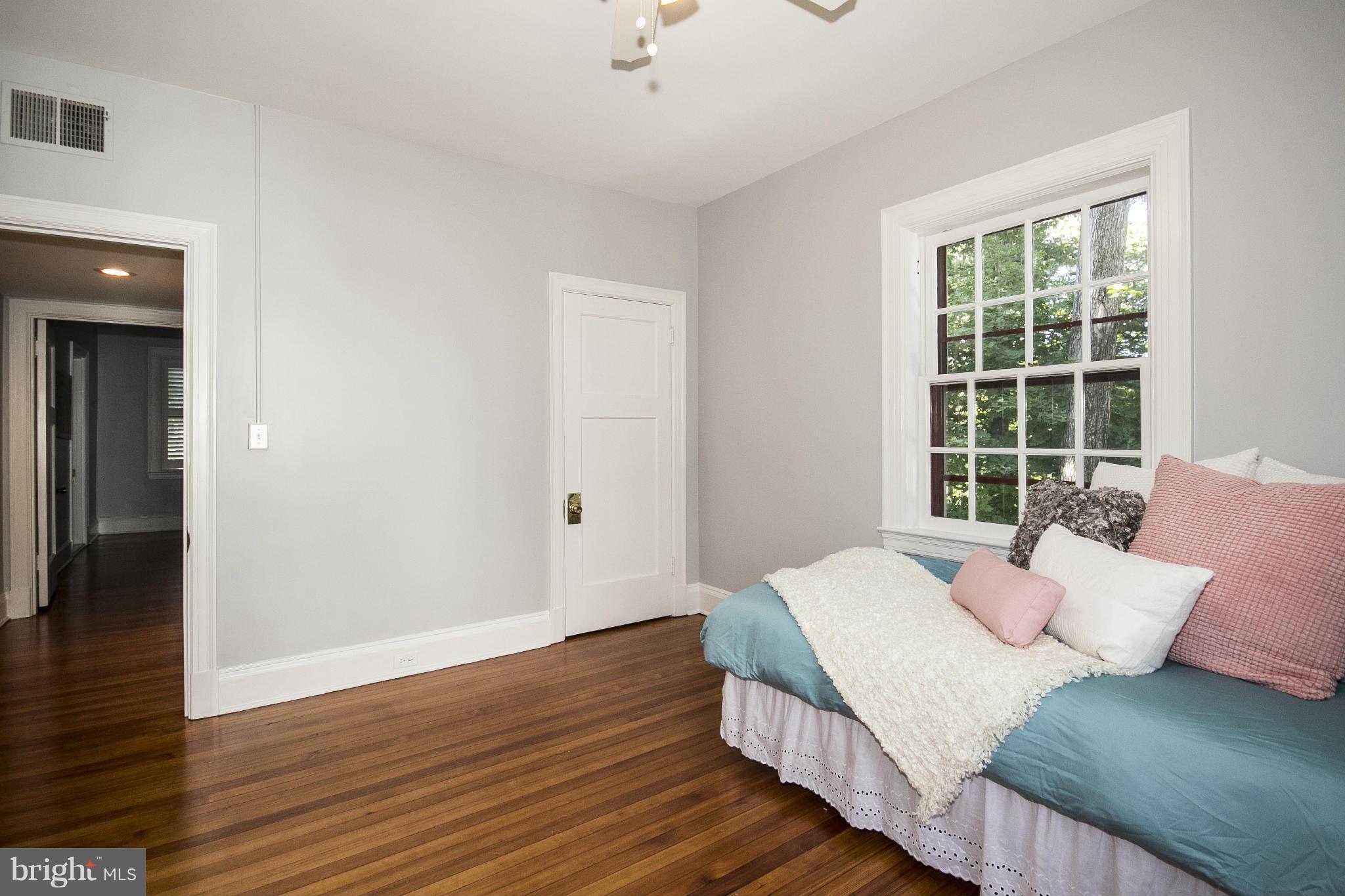 TUSCANY CANTERBURY - Residential