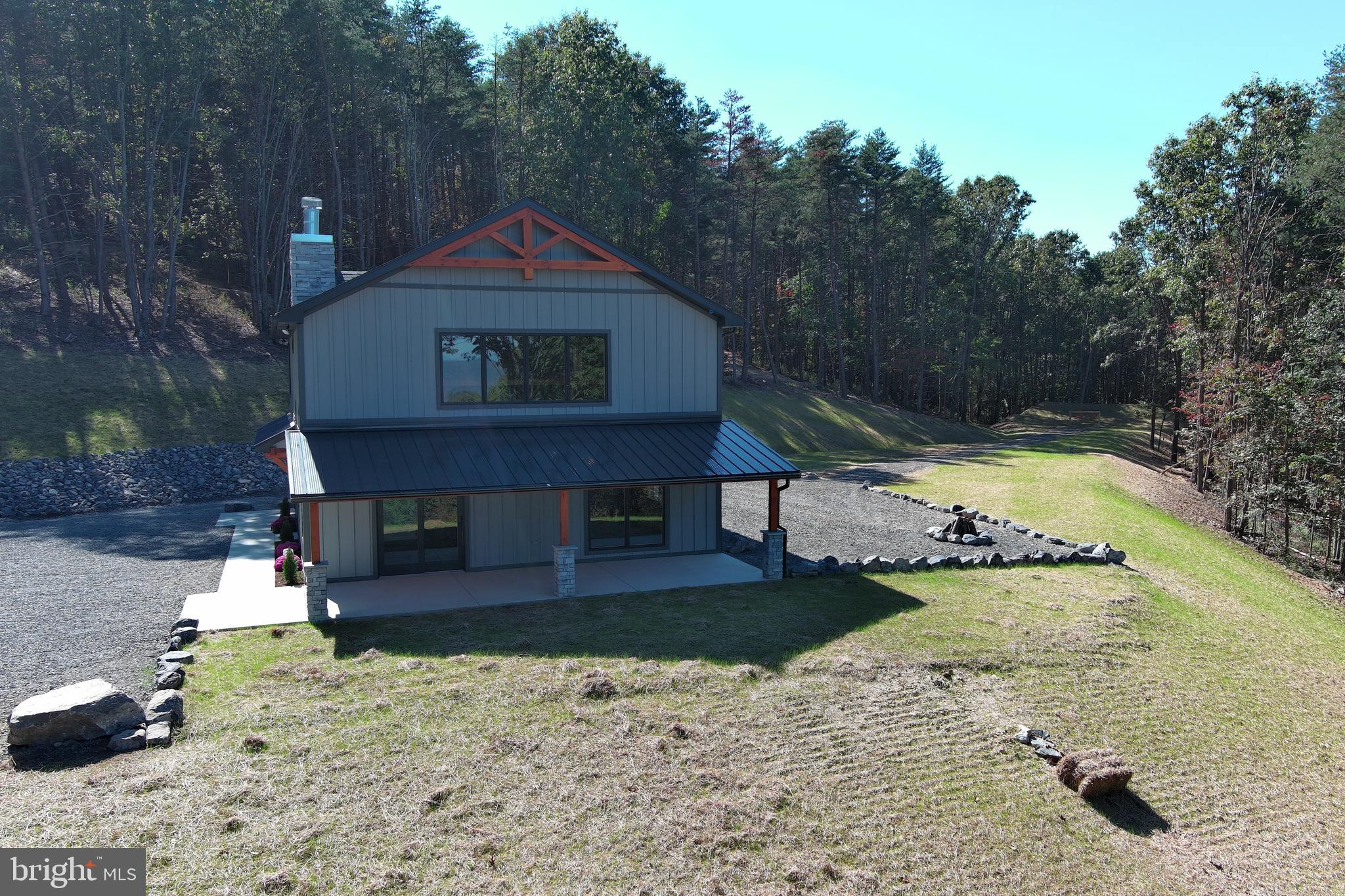 BLUFFS ON THE POTOMAC - Residential