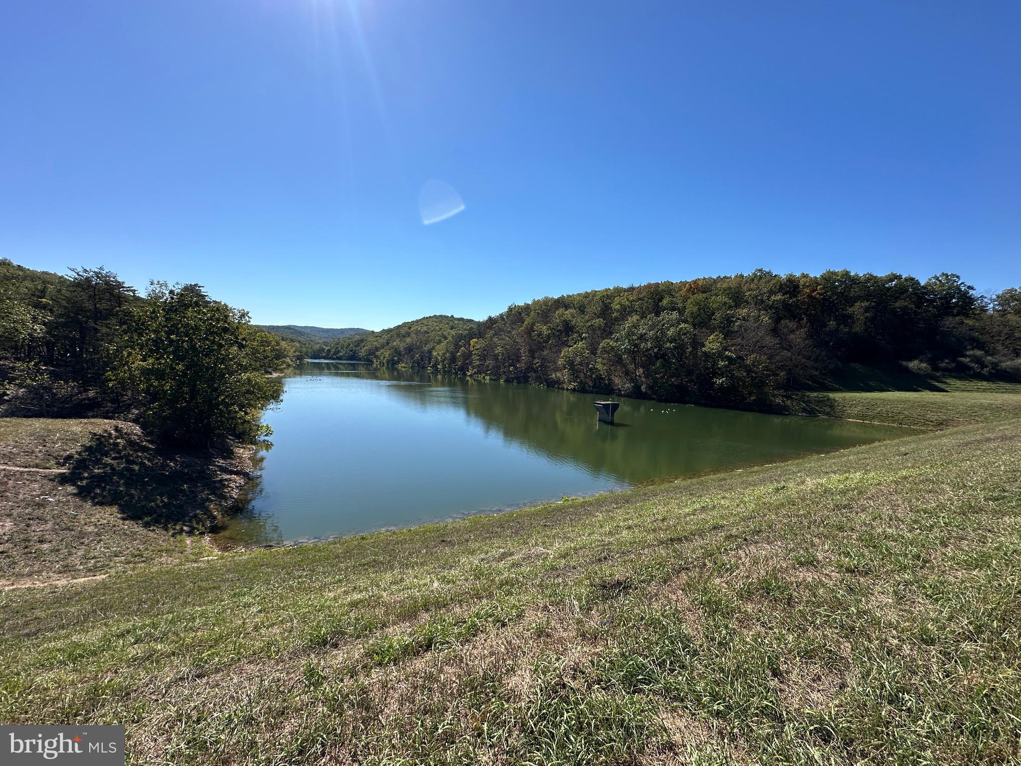 BLUFFS ON THE POTOMAC - Residential