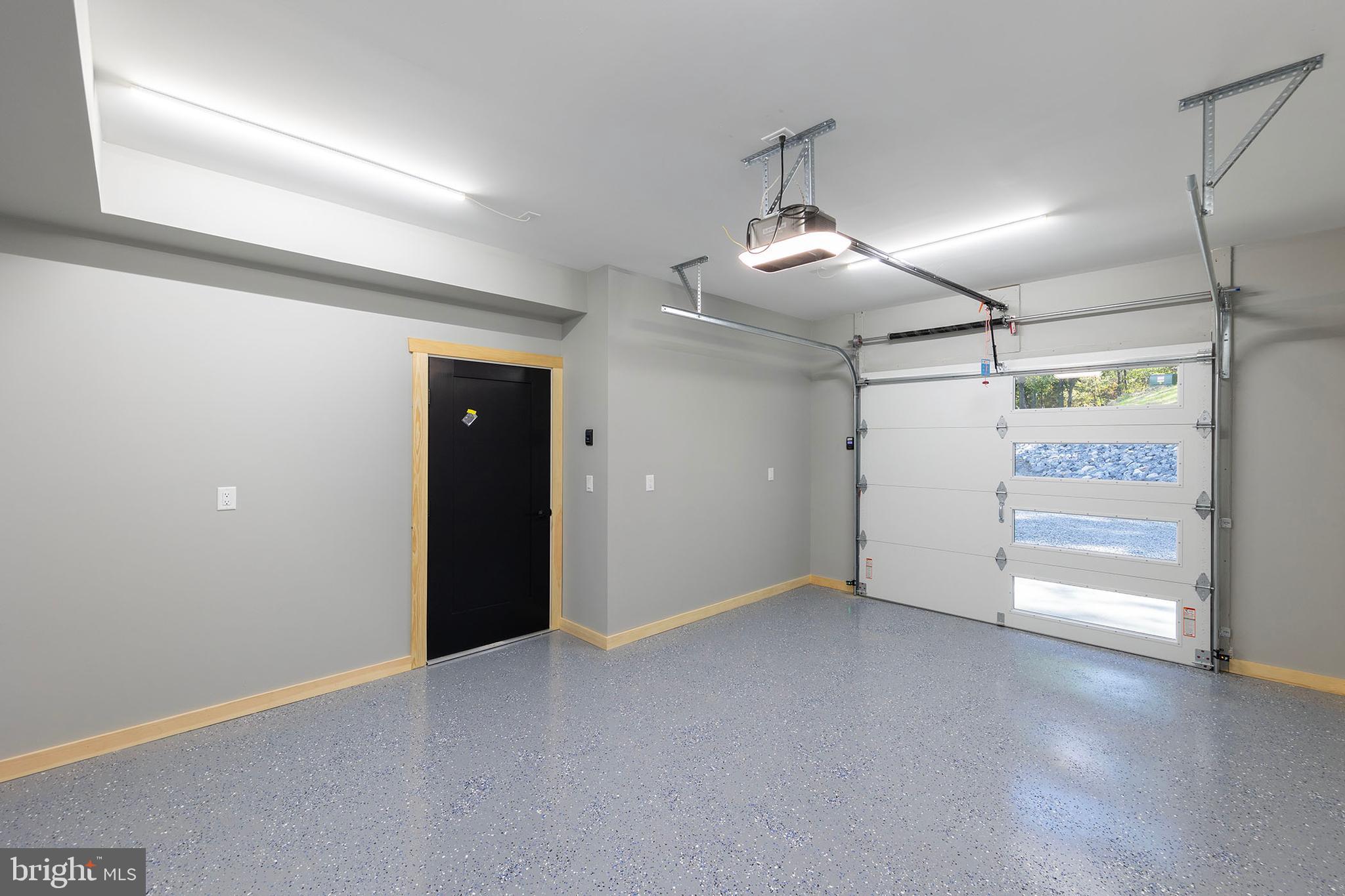 BLUFFS ON THE POTOMAC - Residential