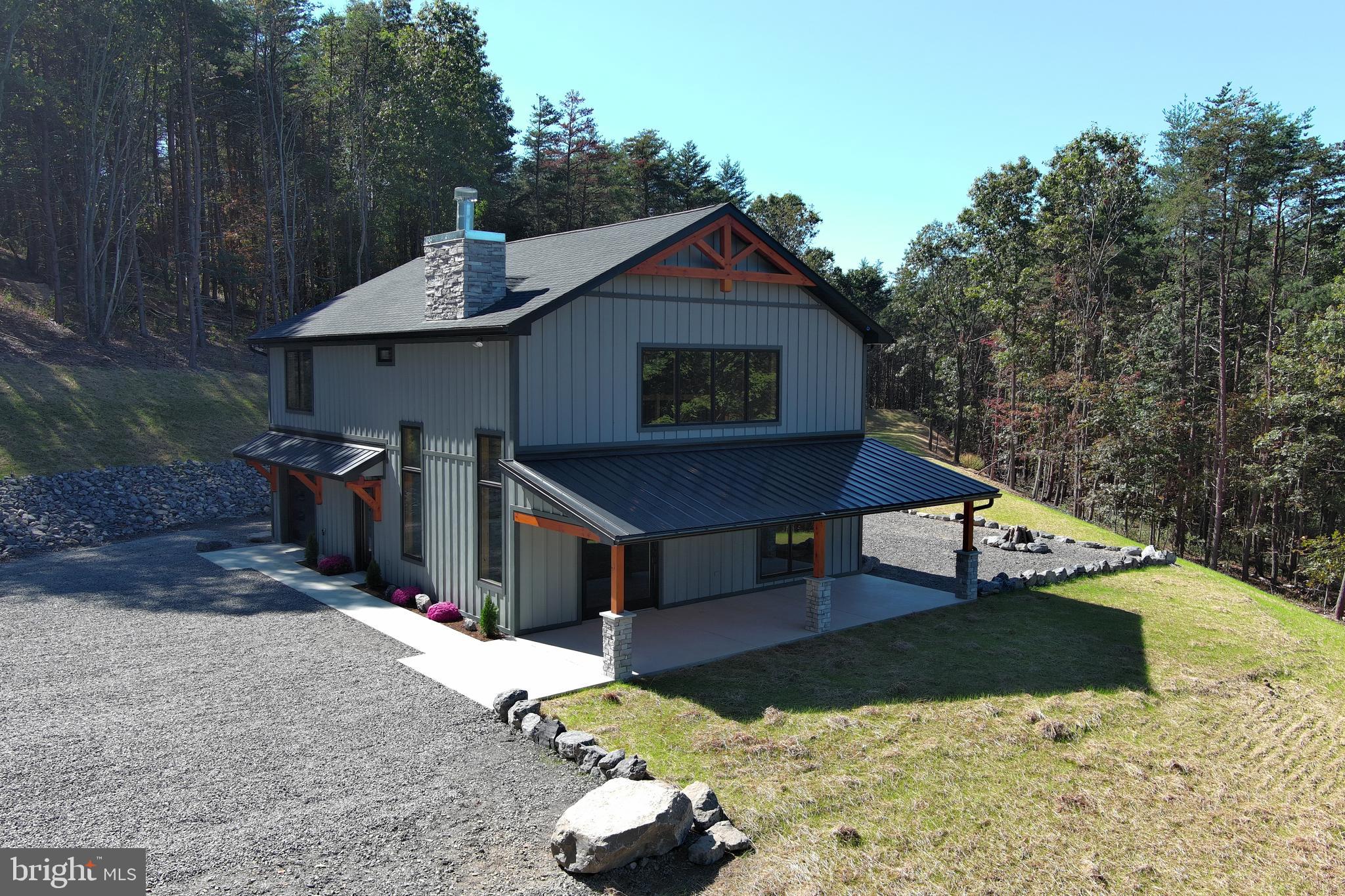 BLUFFS ON THE POTOMAC - Residential