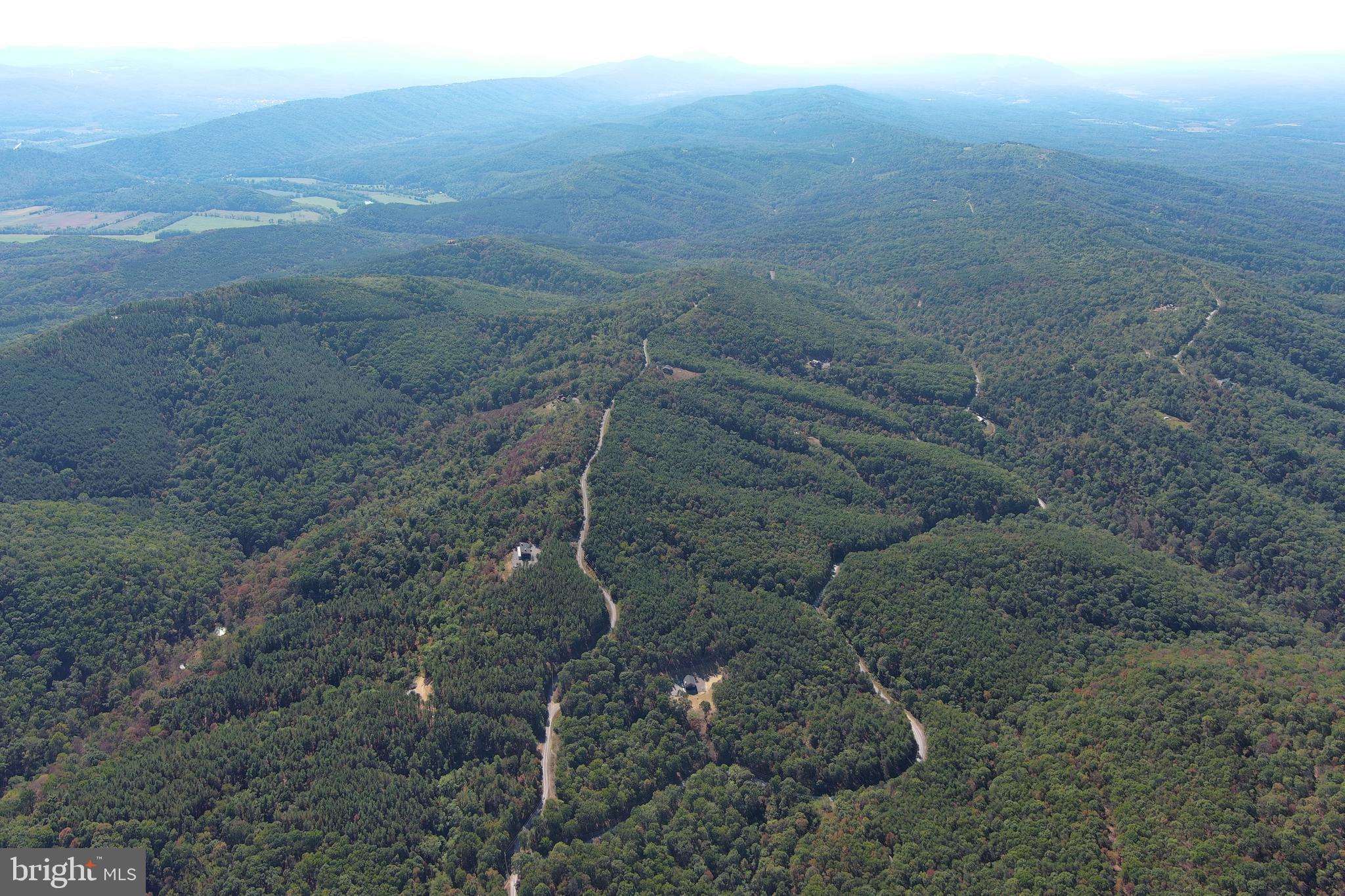 BLUFFS ON THE POTOMAC - Residential