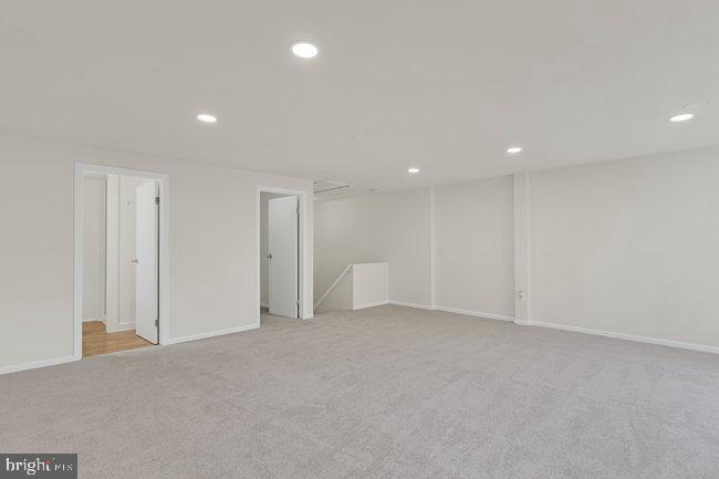 CHURCHILL TOWN SECTOR - Residential